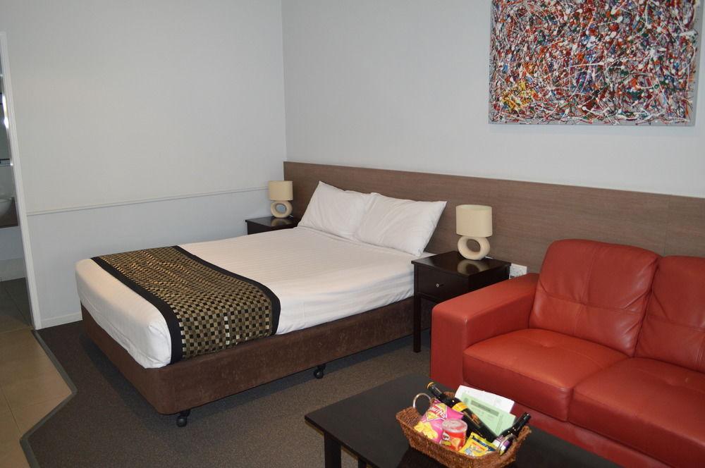 Roma Inland Motor Inn Kültér fotó