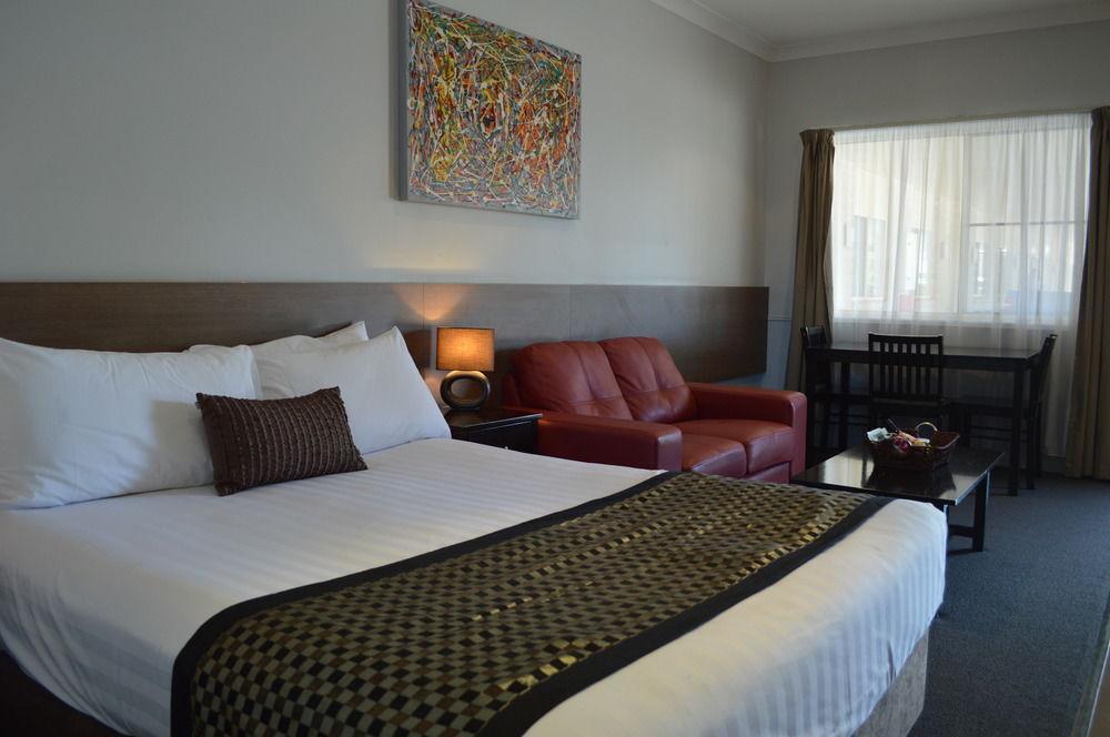 Roma Inland Motor Inn Kültér fotó