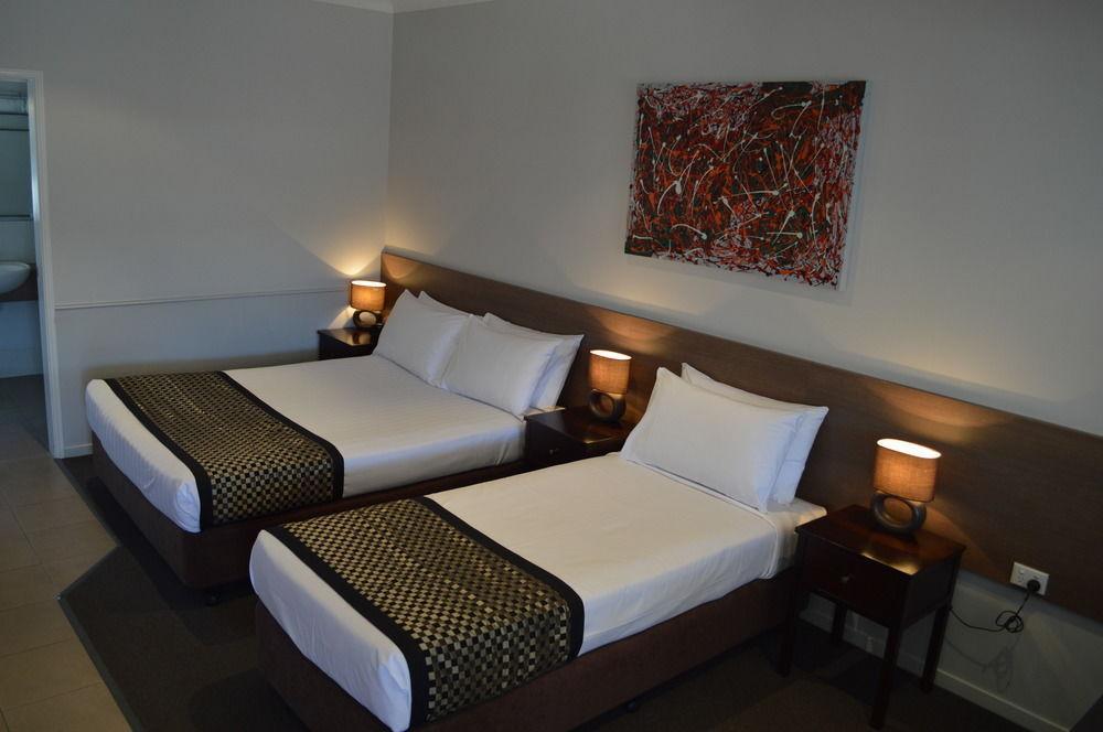Roma Inland Motor Inn Kültér fotó