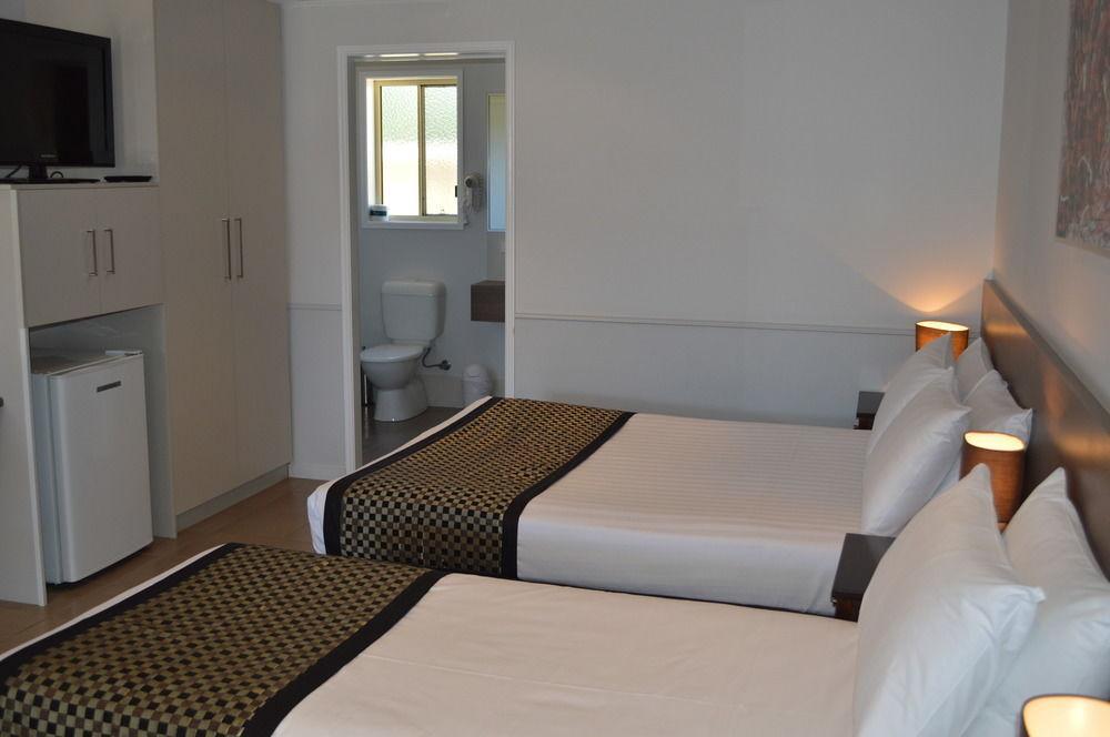 Roma Inland Motor Inn Kültér fotó