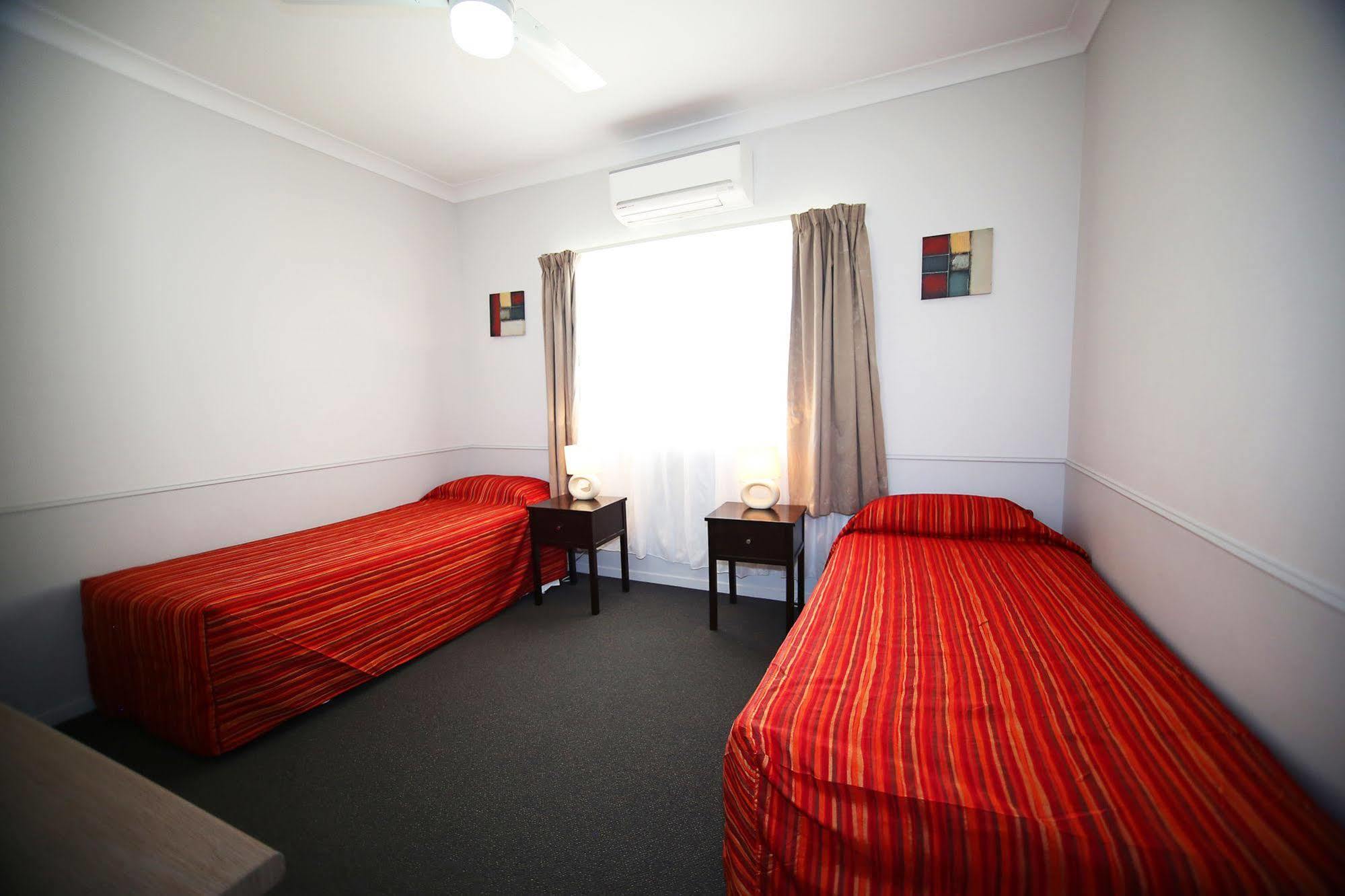 Roma Inland Motor Inn Kültér fotó